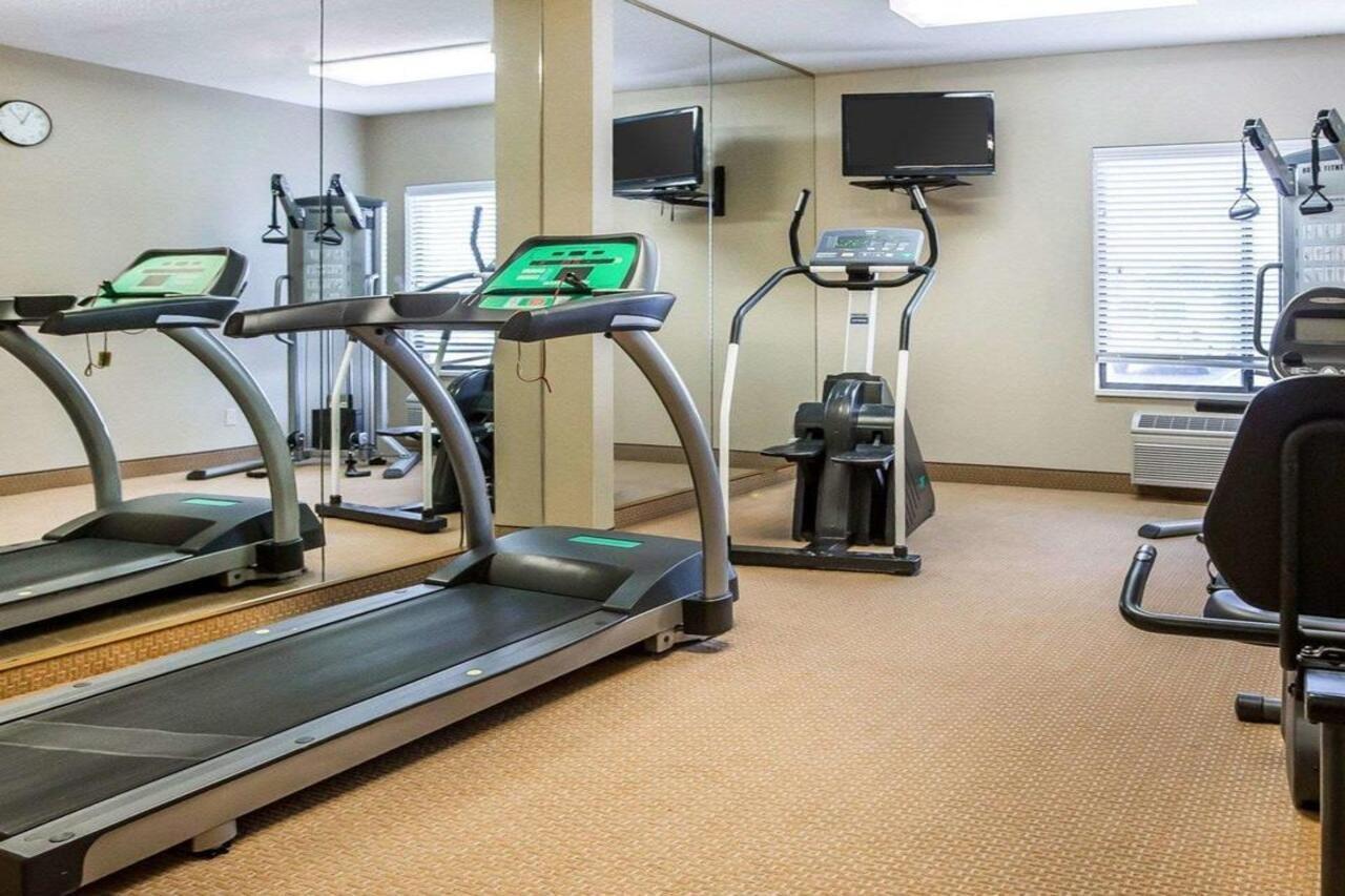 Comfort Inn & Suites Near Tinley Park Amphitheater Экстерьер фото