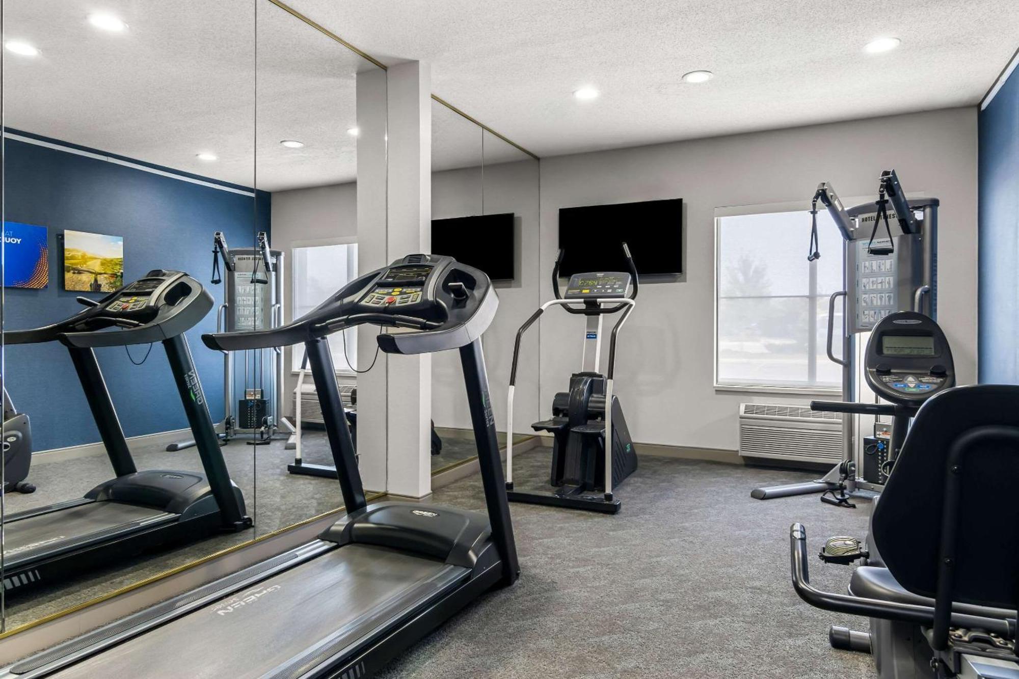 Comfort Inn & Suites Near Tinley Park Amphitheater Экстерьер фото