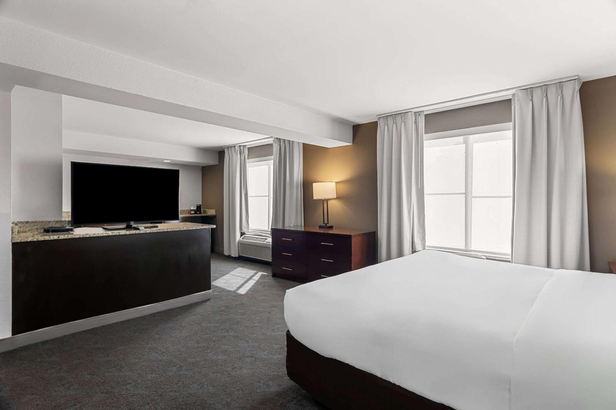 Comfort Inn & Suites Near Tinley Park Amphitheater Экстерьер фото