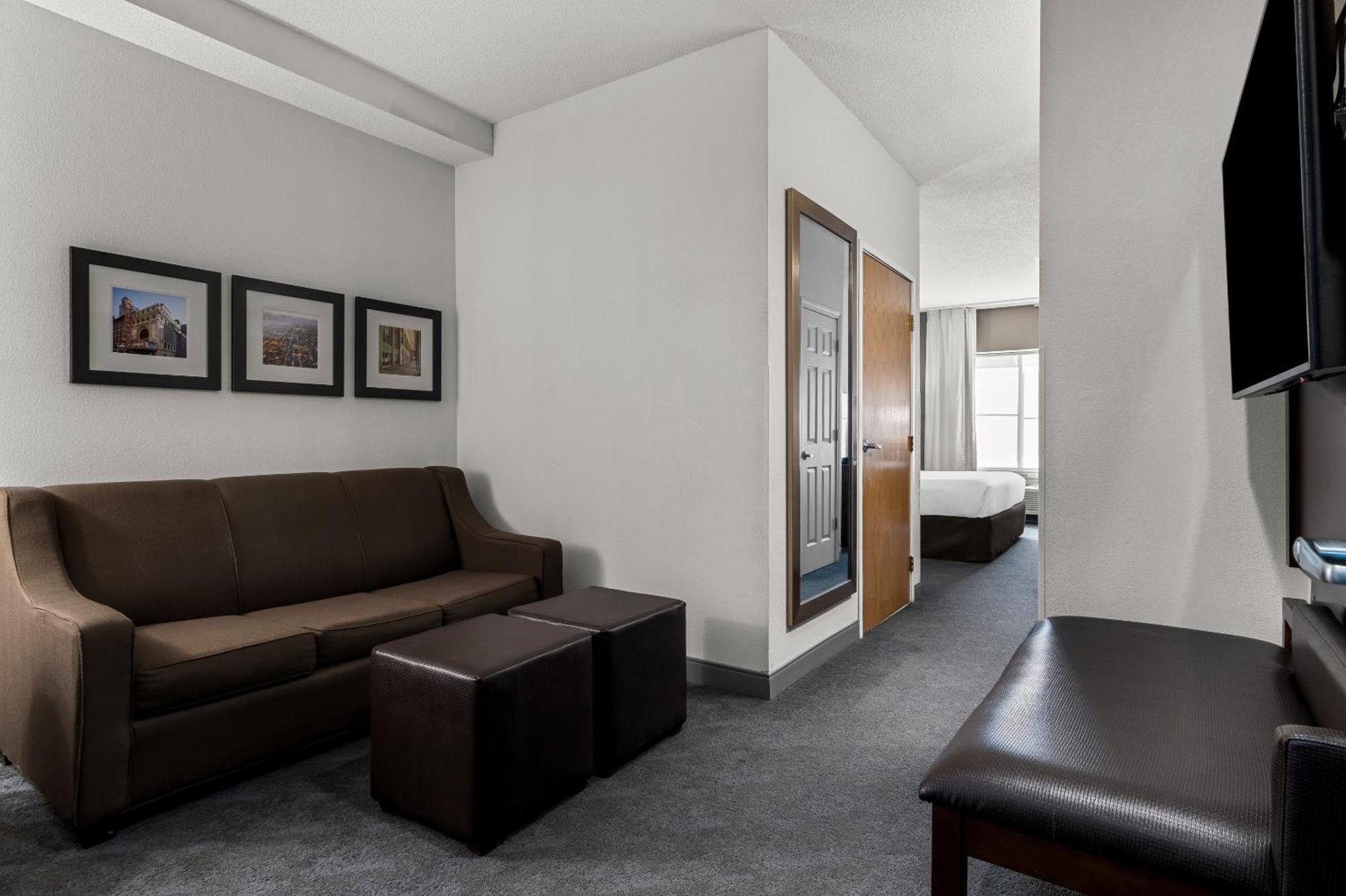 Comfort Inn & Suites Near Tinley Park Amphitheater Экстерьер фото