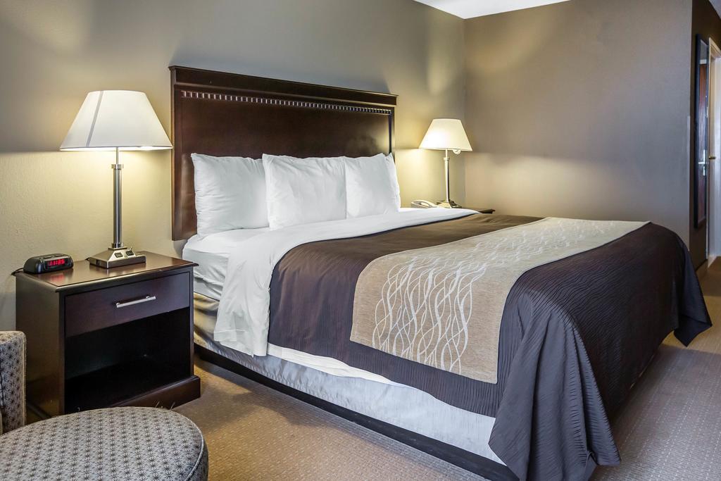 Comfort Inn & Suites Near Tinley Park Amphitheater Экстерьер фото