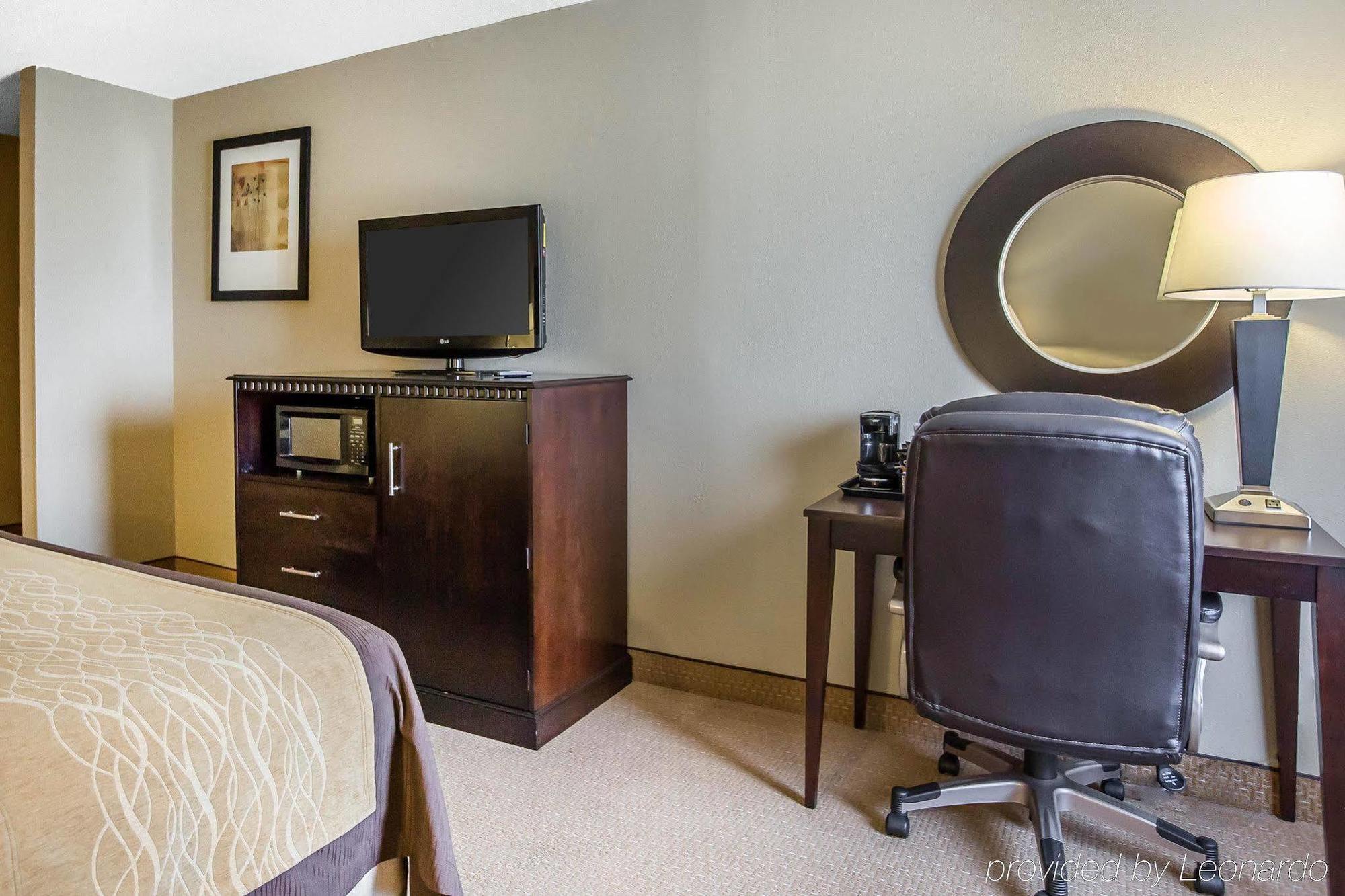 Comfort Inn & Suites Near Tinley Park Amphitheater Экстерьер фото