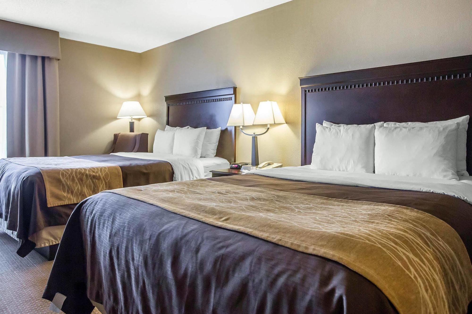 Comfort Inn & Suites Near Tinley Park Amphitheater Экстерьер фото